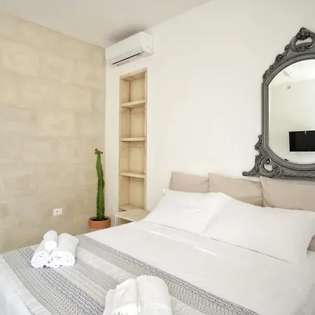Nc Boutique 4*