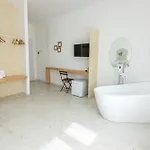 Nc Boutique 4*